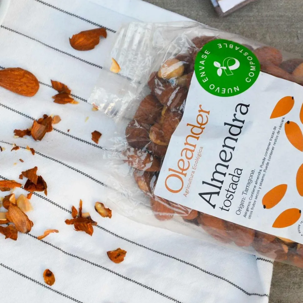 Almendras crudas con piel ecológicas, 200 g - Oleander