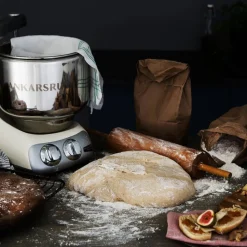 Amasadora Assistent, crema - Ankarsrum