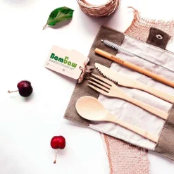 Juego de cubiertos y pajita de bambú con funda - Bambaw