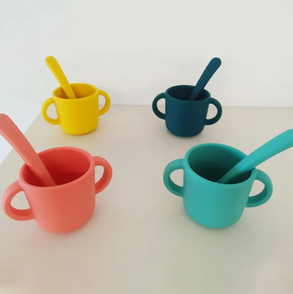 Juego de 2 vasos para bebés de silicona, turquesa y azul - Ekobo