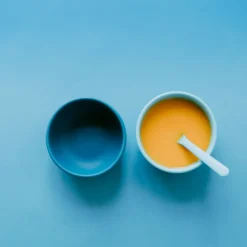 Juego de 2 vasos para bebés de silicona, turquesa y azul - Ekobo