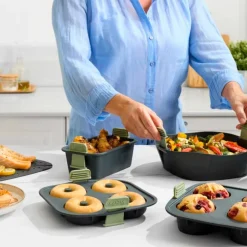 Molde de silicona platino para muffins en freidora de aire - Lekue