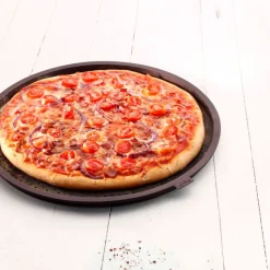 Molde perforado de silicona platino para pizzas, redondo - Lekue
