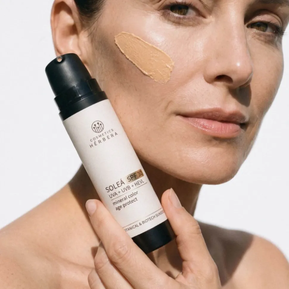 Protector solar facial ecológico con color y antioxidante Solea SPF30, 50 ml - Herbera Biocosmética