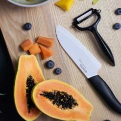 Set cuchillo Santoku + pelador - Kyocera