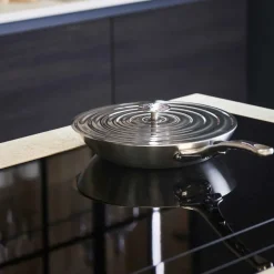Tapa de acero inoxidable con salida de vapor para 26, 28 cm - De Buyer