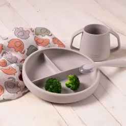 Vaso con asas para bebés de silicona platino, gris - Lurch
